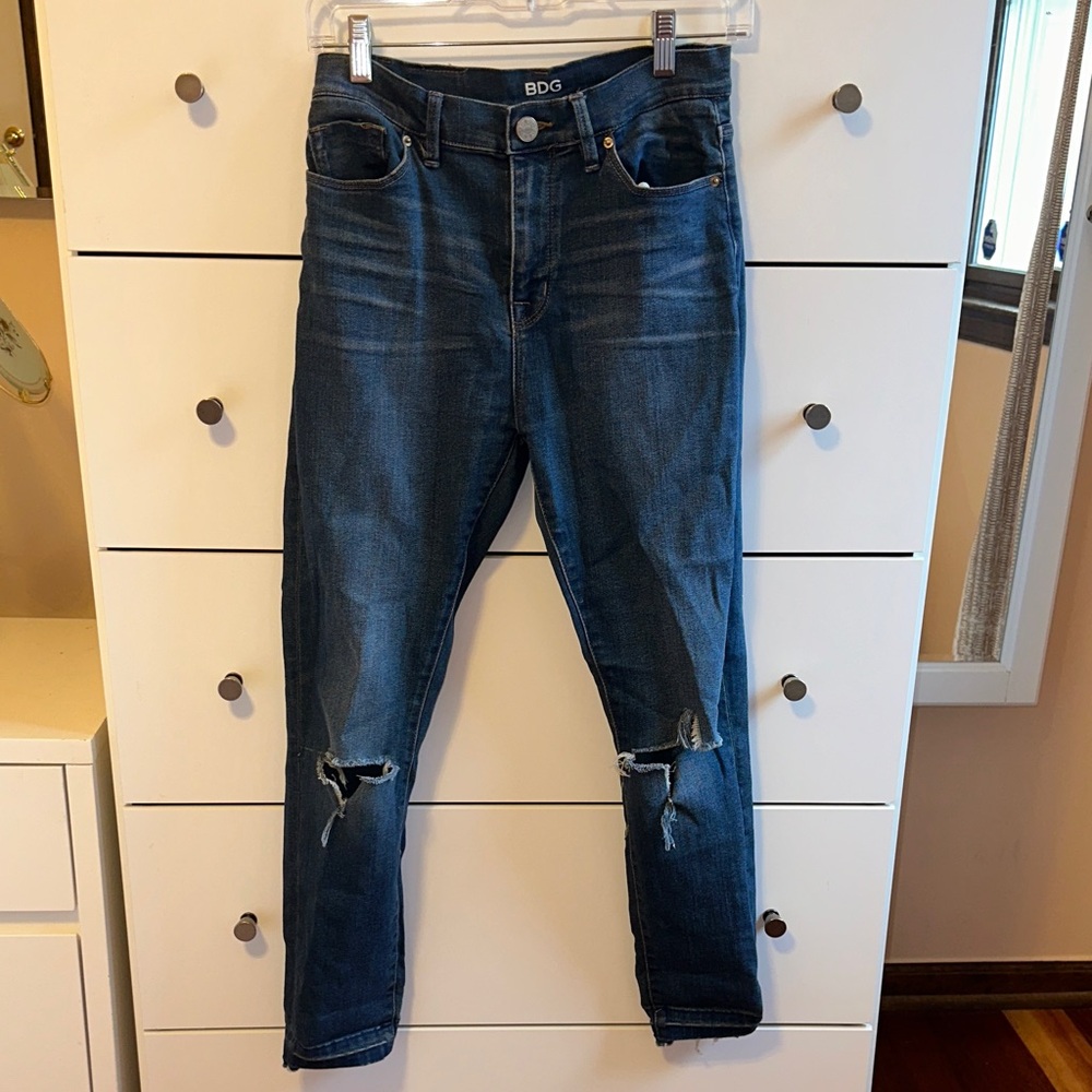 BDG Urban Outfitters Women's Dark Blue Ripped Ankle Jeans